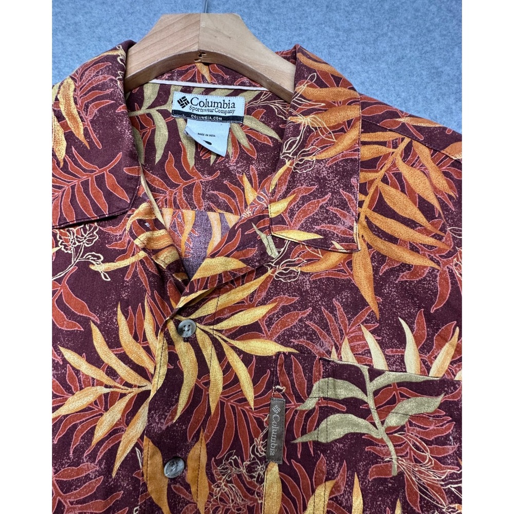 Columbia Sportswear Mens Large Button Up Short Sleeve Tropical Leaf Print Shirt